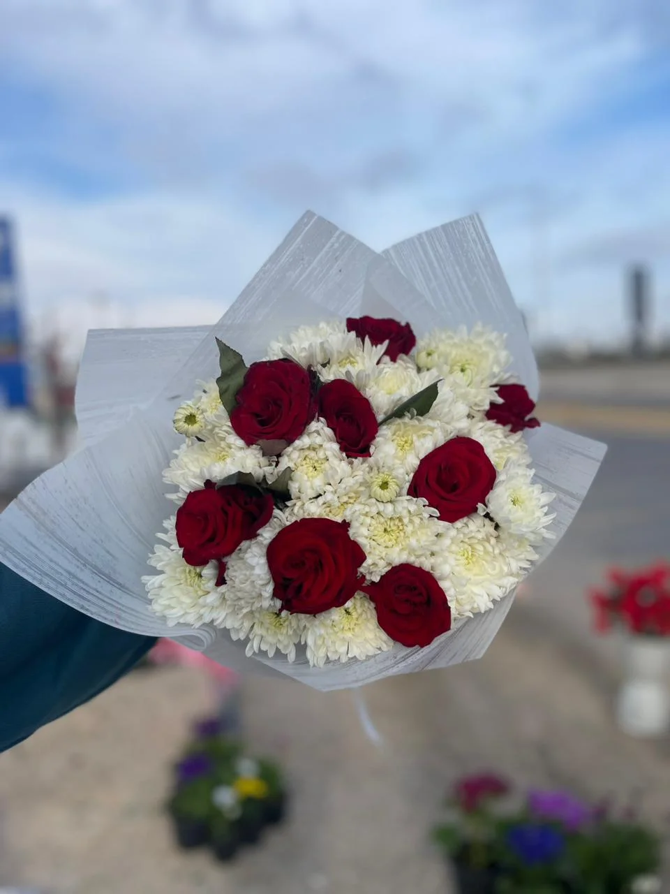 Rose & Chrysanthemum Petite